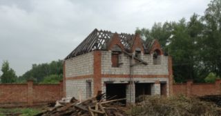 Демонтаж 2 этажного дома Ревда, цена от 2630 руб.