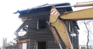 Демонтаж 2 этажного дома Ревда, цена от 2630 руб.