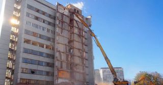 Демонтаж многоэтажного дома Ревда, цена от 3661 руб.