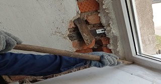 Демонтаж оконных откосов по выгодной цене от 516 руб. в Ревде - Сварной-Рвд